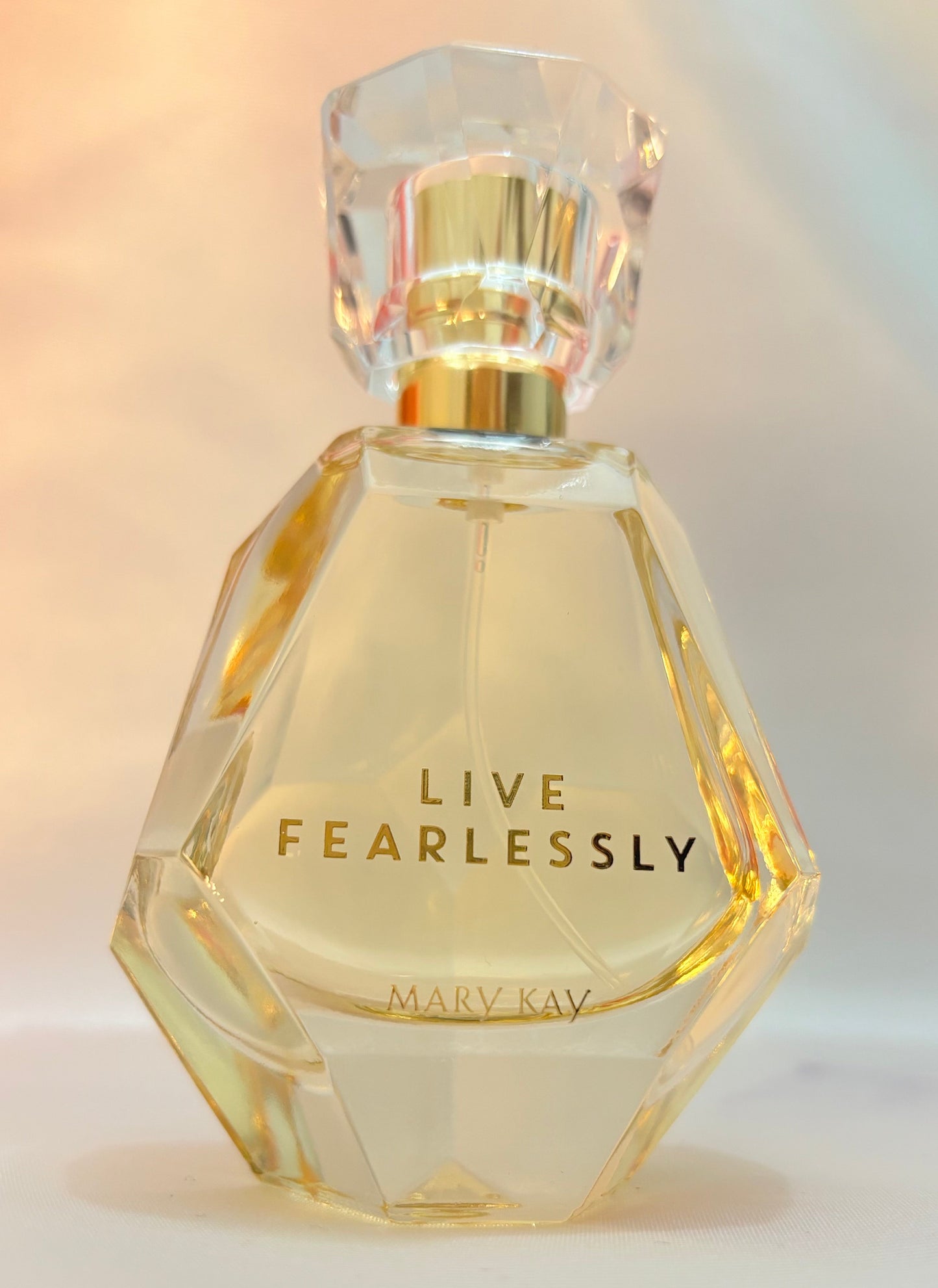 Live  Fearlessly Eau de Parfum MARY KAY