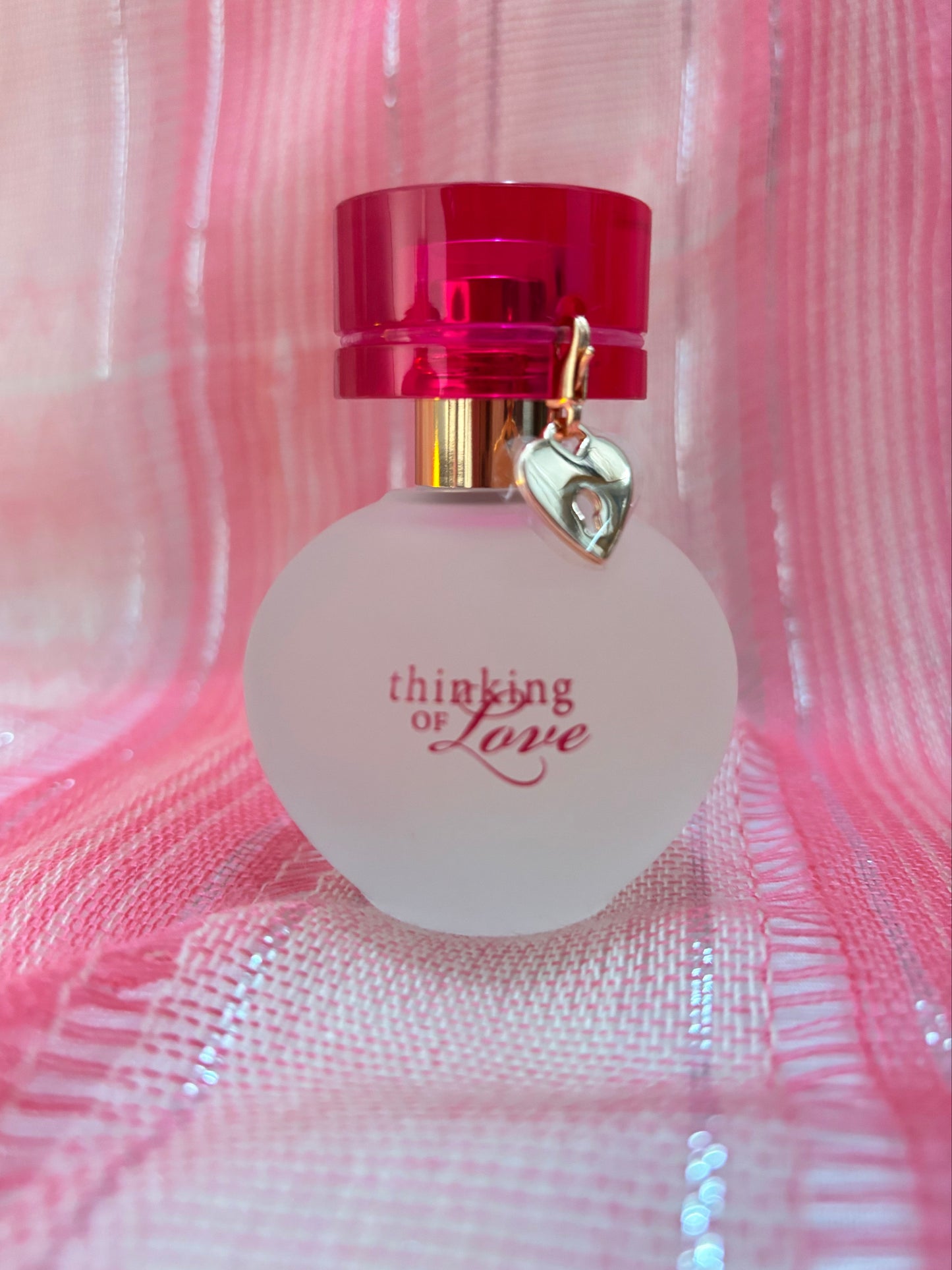 THINKING OF LOVE EAU PARFUM MARY KAY